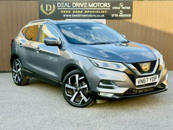 Nissan Qashqai 1.6 dCi Tekna SUV 5dr Diesel XTRON Euro 6 (s/s) (130 ps)