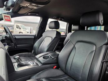 AUDI Q7 3.0 TDI V6 S line Plus SUV 5dr Diesel Tiptronic quattro Euro 5 (