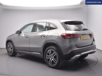 MERCEDES-BENZ GLA CLASS 1.3 GLA200 Sport (Executive) SUV 5dr Petrol 7G-DCT Euro 6 (s/s) 