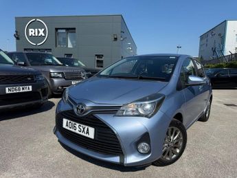 Toyota Yaris 1.33 Dual VVT-i Icon Hatchback 5dr Petrol Manual Euro 6-2 OWNERS