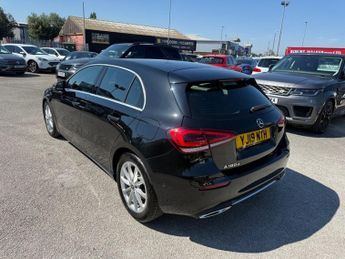 MERCEDES-BENZ A CLASS 1.5 A180d Sport (Executive) Hatchback 5dr Diesel 7G-DCT Euro 6-1