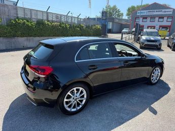 MERCEDES-BENZ A CLASS 1.5 A180d Sport (Executive) Hatchback 5dr Diesel 7G-DCT Euro 6-1
