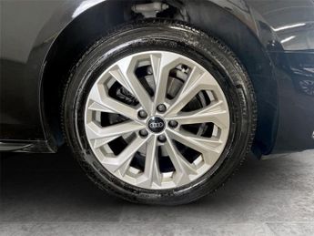 AUDI A4 2.0 TFSI 35 Sport Saloon 4dr Petrol S Tronic Euro 6 (s/s) (150 p