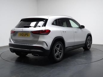 MERCEDES-BENZ GLA 1.3 GLA200 AMG Line SUV 5dr Petrol 7G-DCT Euro 6 (s/s) (163 ps)