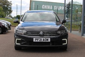 VOLKSWAGEN PASSAT 1.4 TSI 13kWh GTE Estate 5dr Petrol Plug-in Hybrid DSG Euro 6 (s