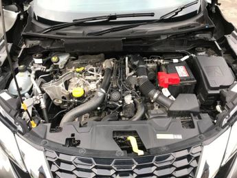 NISSAN JUKE 1.0 DIG-T N-Connecta SUV 5dr Petrol DCT Auto Euro 6 (s/s) (114 p