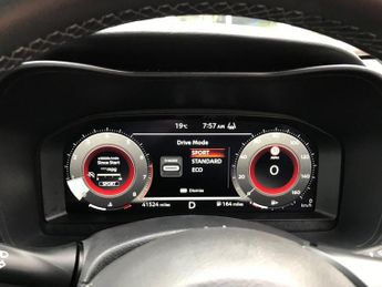 NISSAN JUKE 1.0 DIG-T N-Connecta SUV 5dr Petrol DCT Auto Euro 6 (s/s) (114 p