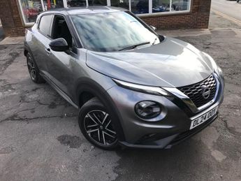 NISSAN JUKE 1.0 DIG-T N-Connecta SUV 5dr Petrol DCT Auto Euro 6 (s/s) (114 p