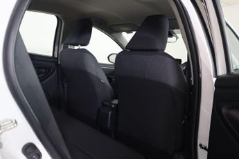 TOYOTA YARIS 1.5 VVT-h Icon E-CVT Euro 6 (s/s) 5dr