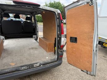 MERCEDES-BENZ VITO 2.1 113 CDi Panel Van 5dr Diesel Manual L1 (198 g/km, 136 bhp)