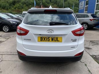 HYUNDAI IX35 2.0 CRDi SE SUV 5dr Diesel Auto 4WD Euro 5 (Nav) (134 bhp)