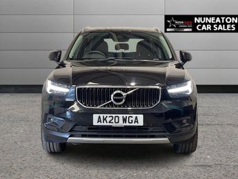 VOLVO XC40 2.0 T4 Momentum Pro SUV 5dr Petrol Auto Euro 6 (s/s) (190 ps)
