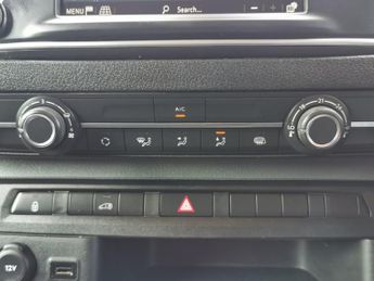 VAUXHALL Vivaro Electric 3100 75kWh Dynamic Panel Van 6dr Electric Auto L2 H1 (7.4kW Char