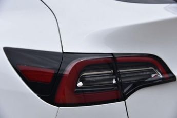 TESLA MODEL Y (Dual Motor) Long Range SUV 5dr Electric Auto 4WDE (384 bhp)