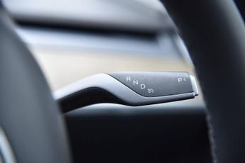 TESLA MODEL Y (Dual Motor) Long Range SUV 5dr Electric Auto 4WDE (384 bhp)