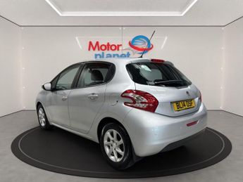 PEUGEOT 208 1.4 HDi Active Hatchback 5dr Diesel Manual Euro 5 (70 ps)