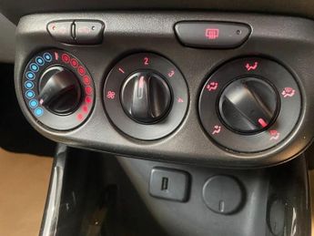 VAUXHALL CORSA 1.4i SE Hatchback 5dr Petrol Auto Euro 6 (90 ps)