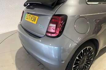FIAT 500e C 42kWh La Prima Convertible 2dr Electric Auto (118 ps)