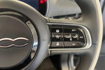 FIAT 500e C 42kWh La Prima Convertible 2dr Electric Auto (118 ps)