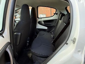 CITROEN C1 1.0i VTR Hatchback 5dr Petrol Manual Euro 5 (68 ps)