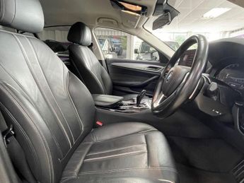 BMW 5 SERIES 2.0 520i MHT SE Saloon 4dr Petrol Hybrid Steptronic Euro 6 (s/s)