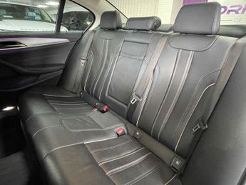 BMW 5 SERIES 2.0 520i MHT SE Saloon 4dr Petrol Hybrid Steptronic Euro 6 (s/s)