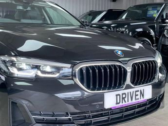 BMW 5 SERIES 2.0 520i MHT SE Saloon 4dr Petrol Hybrid Steptronic Euro 6 (s/s)