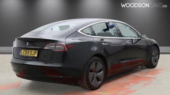 TESLA Model 3 Standard Range Plus Saloon 4dr Electric Auto RWD (241 bhp)
