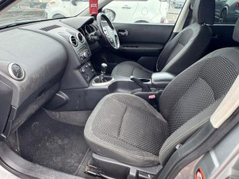 NISSAN QASHQAI 1.5 dCi Acenta Hatchback 5dr Diesel Manual 2WD (139 g/km, 105 bh