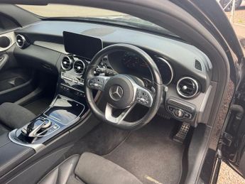 MERCEDES-BENZ C CLASS 2.0 C220d AMG Line (Premium) Estate 5dr Auto 