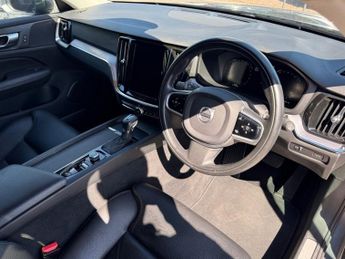 VOLVO V60 CROSS COUNTRY 2.0 T5 Plus Estate 5dr Petrol Auto AWD 