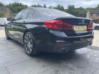 BMW 5 SERIES 3.0 530d M Sport Saloon 4dr Diesel Auto Euro 6 (s/s) (265 ps)