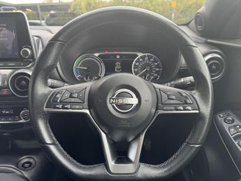 NISSAN JUKE 1.6 N-Connecta SUV 5dr Petrol Hybrid Auto Euro 6 (143 ps)