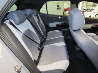 VOLKSWAGEN ID.3 Pro Performance 58kWh Max Hatchback 5dr Electric Auto (204 ps)