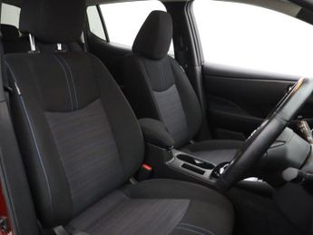 NISSAN LEAF 59kWh e+ N-Connecta Hatchback 5dr Electric Auto (217 ps)