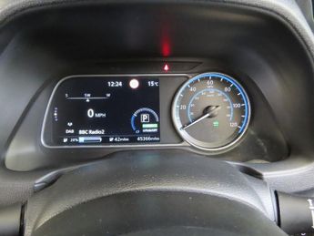 NISSAN LEAF 59kWh e+ N-Connecta Hatchback 5dr Electric Auto (217 ps)