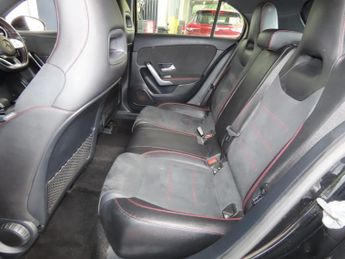 MERCEDES-BENZ A CLASS 1.5 A180d AMG Line (Executive) Hatchback 5dr Diesel 7G-DCT Euro 
