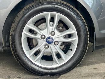 FORD FIESTA 1.0T EcoBoost Zetec Hatchback 5dr Petrol Powershift Euro 6 (100 