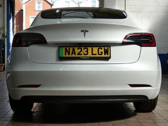 TESLA Model 3 Saloon 4dr Electric Auto RWD (241 bhp)
