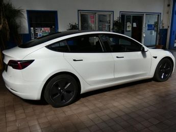 TESLA Model 3 Saloon 4dr Electric Auto RWD (241 bhp)