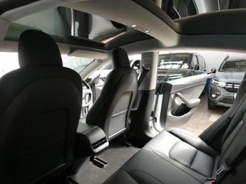TESLA Model 3 Saloon 4dr Electric Auto RWD (241 bhp)