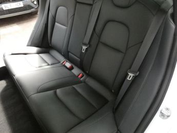 TESLA Model 3 Saloon 4dr Electric Auto RWD (241 bhp)