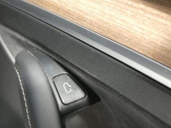 TESLA Model 3 Saloon 4dr Electric Auto RWD (241 bhp)
