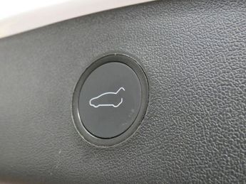TESLA Model 3 Saloon 4dr Electric Auto RWD (241 bhp)