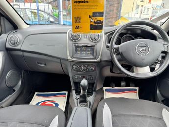 DACIA SANDERO STEPWAY 1.5 dCi Laureate Hatchback 5dr Diesel Manual Euro 5 (90 ps)