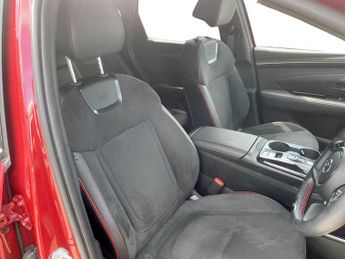 HYUNDAI TUCSON 1.6 h T-GDi N Line SUV 5dr Petrol Hybrid Auto Euro 6 (s/s) (230 