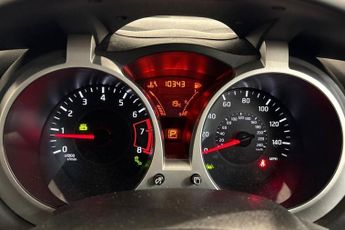 NISSAN JUKE 1.6 Tekna SUV 5dr Petrol XTRON Euro 6 (117 ps)