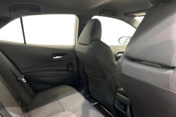 TOYOTA COROLLA 1.8 VVT-h GPF Icon Tech Hatchback 5dr Petrol Hybrid CVT Euro 6 (