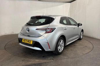TOYOTA COROLLA 1.8 VVT-h GPF Icon Tech Hatchback 5dr Petrol Hybrid CVT Euro 6 (