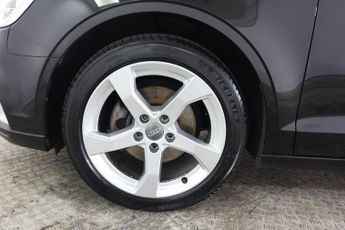AUDI A3 1.5 TFSI CoD 35 Sport S Tronic Euro 6 (s/s) 4dr